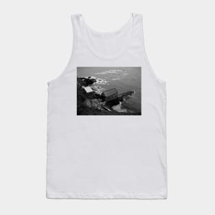 Old Lizard Lifeboat Station Tank Top